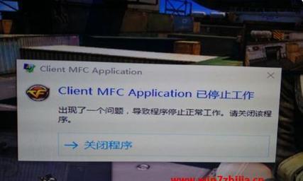 解决CF无法全屏的方法（Win10系统下如何解决CF无法全屏问题）